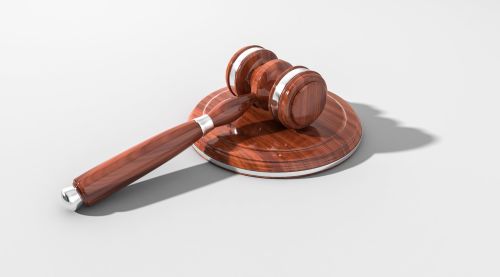 Inactivity bars the right to challenge an arbitral award